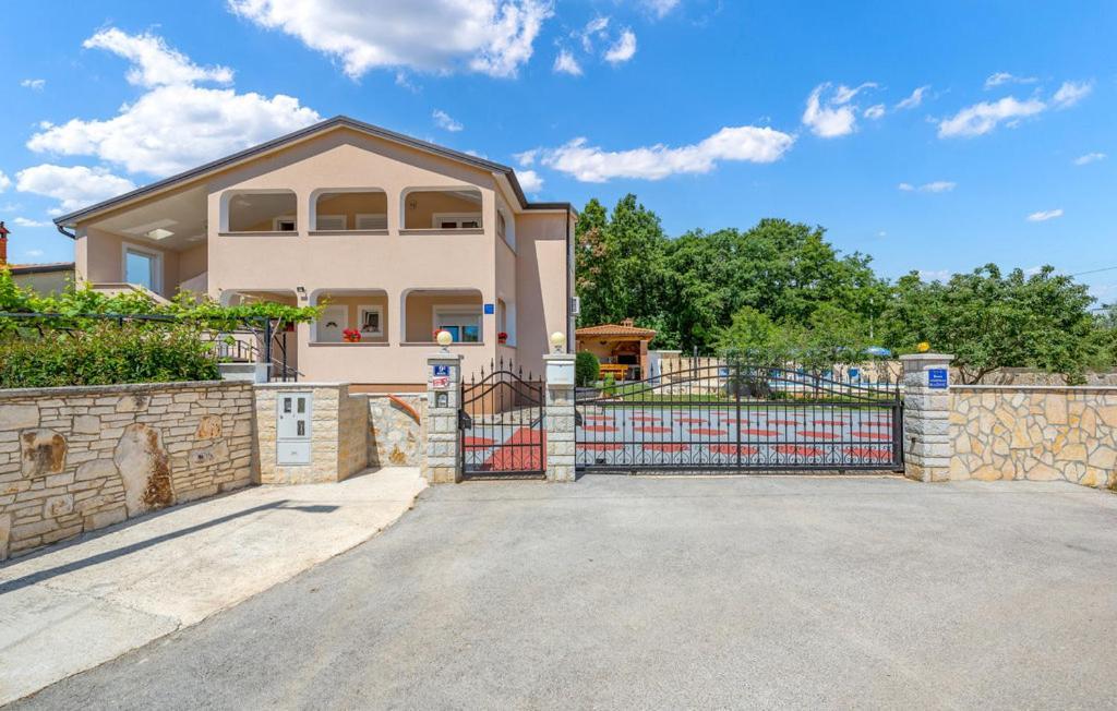 Apartman Blazevic Пореч Екстериор снимка